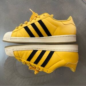 adidas Superstar Bold Gold Easy Yellow shell toe men’s 10